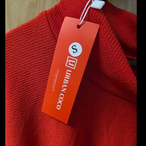 Urban Coco Skirt - Red - Picture 3 of 3